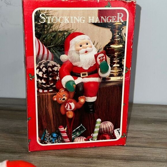 Shelf Sitter Stocking Holder Santa Clause Reading to Teddy Bear VINTAGE Santa in - Picture 5 of 8